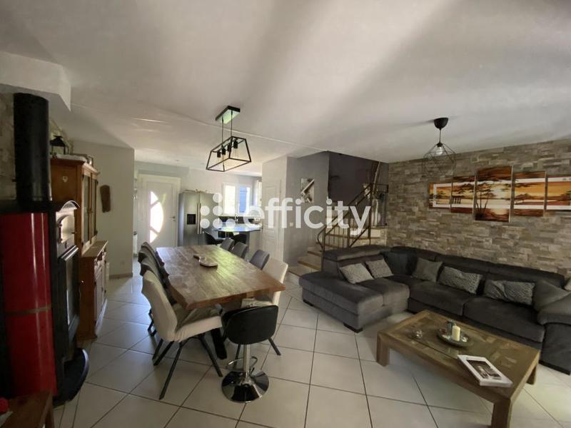 Maison - 80 m² - 4 pièces