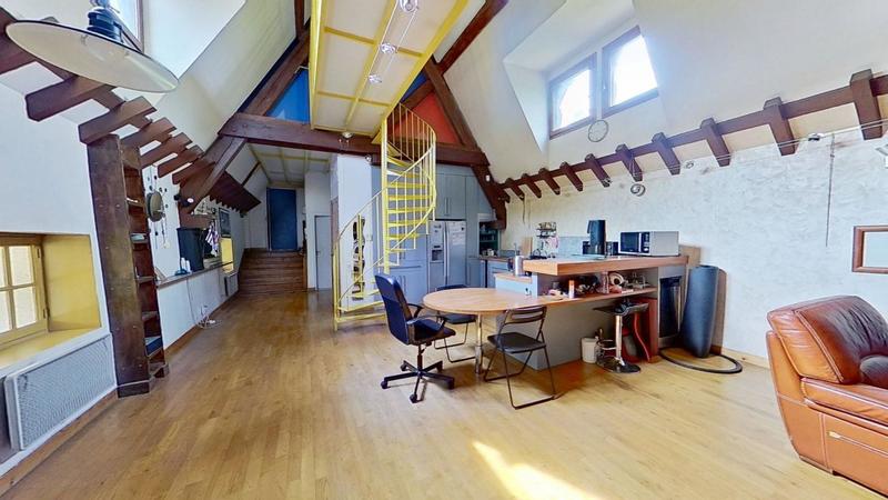 Duplex - 132 m² - 5 pièces