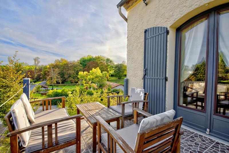 Maison - 141 m² - 7 pièces