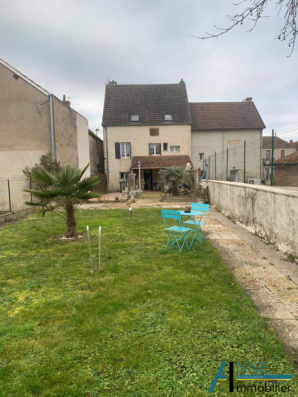 Maison - 130 m² - 4 pièces