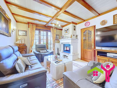 Maison - 150 m² - 8 pièces