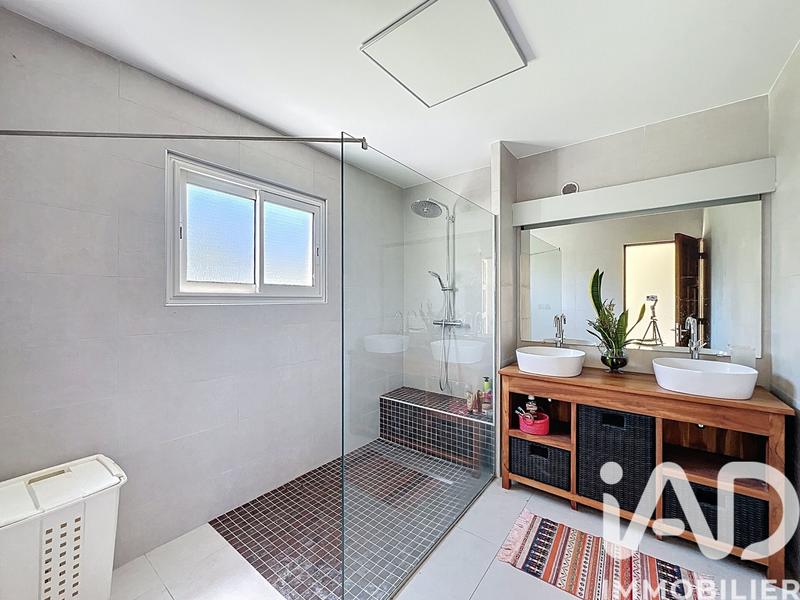 Maison - 160 m² - 4 pièces