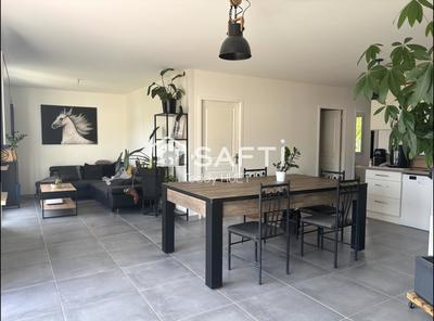 Maison - 75 m² - 4 pièces