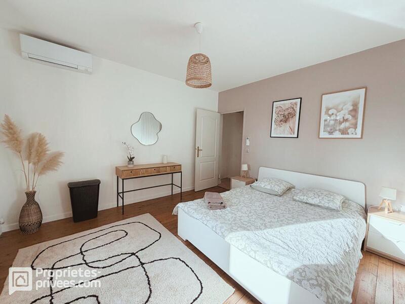 Maison - 308 m² - 8 pièces