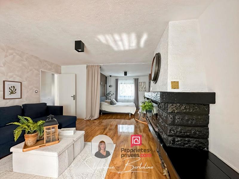 Maison - 163 m² - 6 pièces