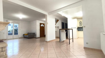 Maison - 115 m² - 7 pièces