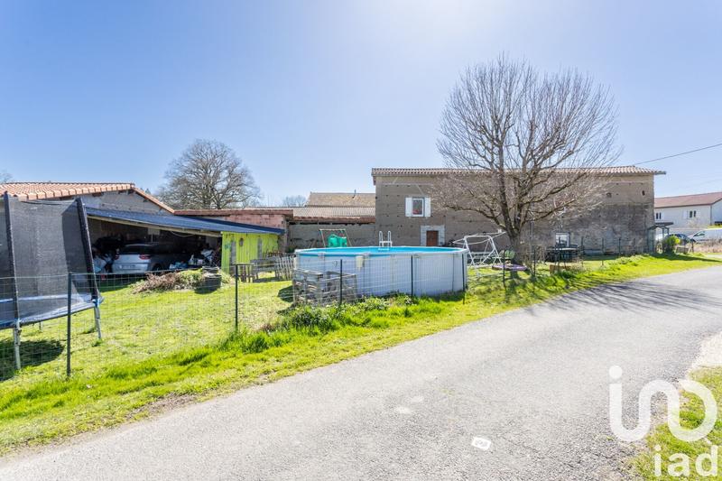 Maison - 90 m² - 4 pièces