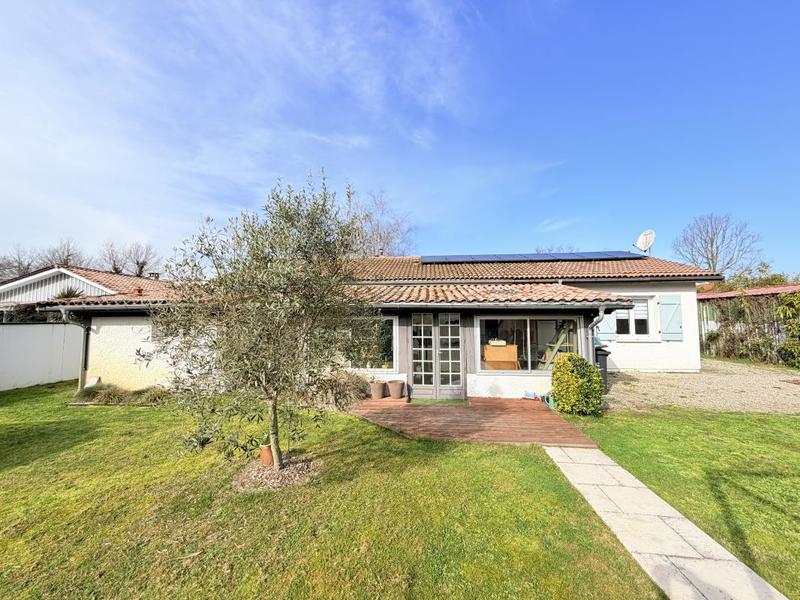 Maison - 137 m² - 6 pièces