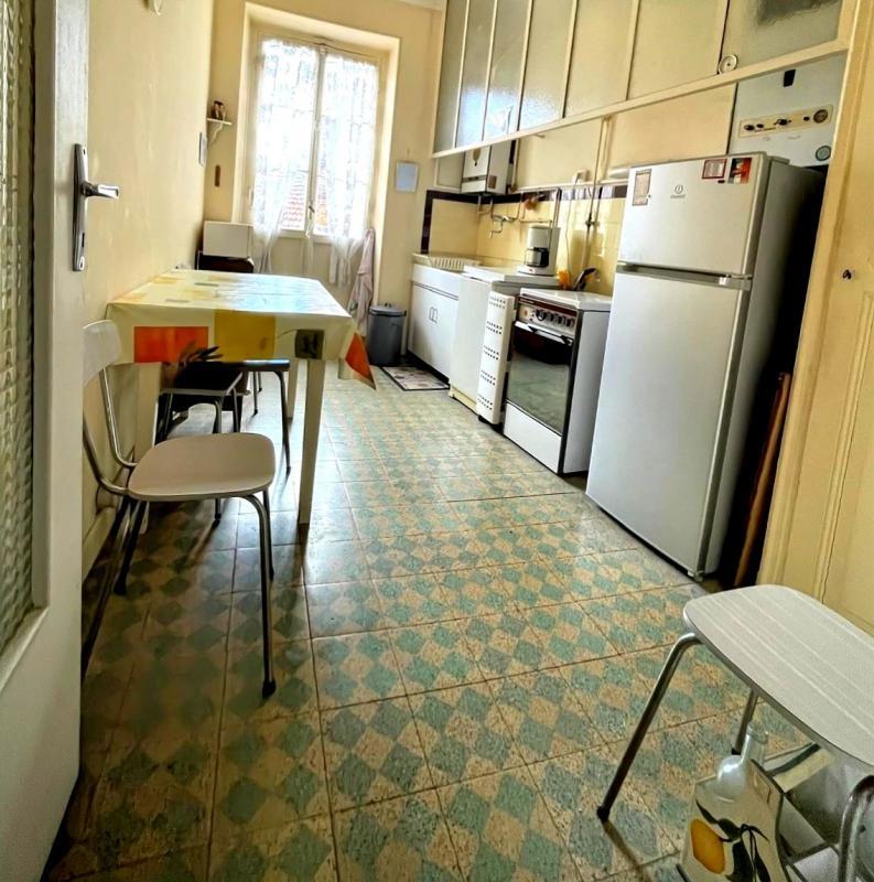 Appartement - 70 m² - 3 pièces