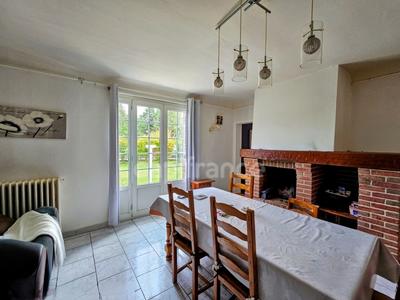 Maison - 92 m² - 4 pièces