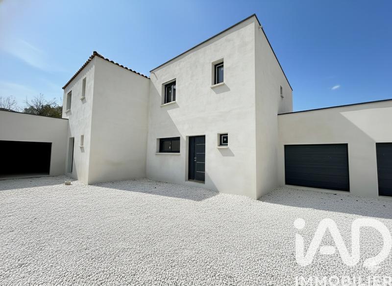 Maison - 94 m² - 4 pièces