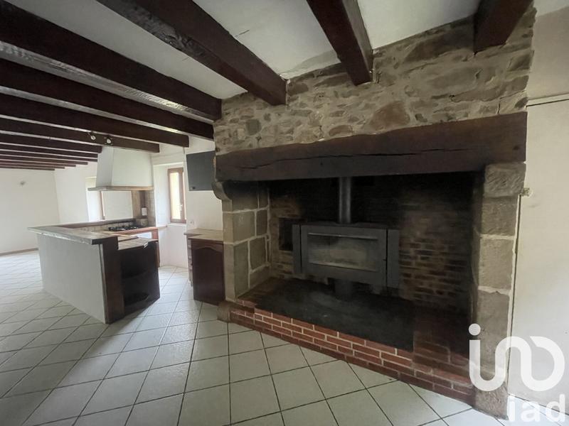 Maison - 230 m² - 8 pièces