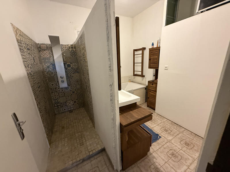 Maison - 180 m² - 5 pièces