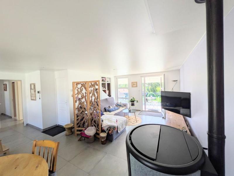 Maison - 92 m² - 5 pièces