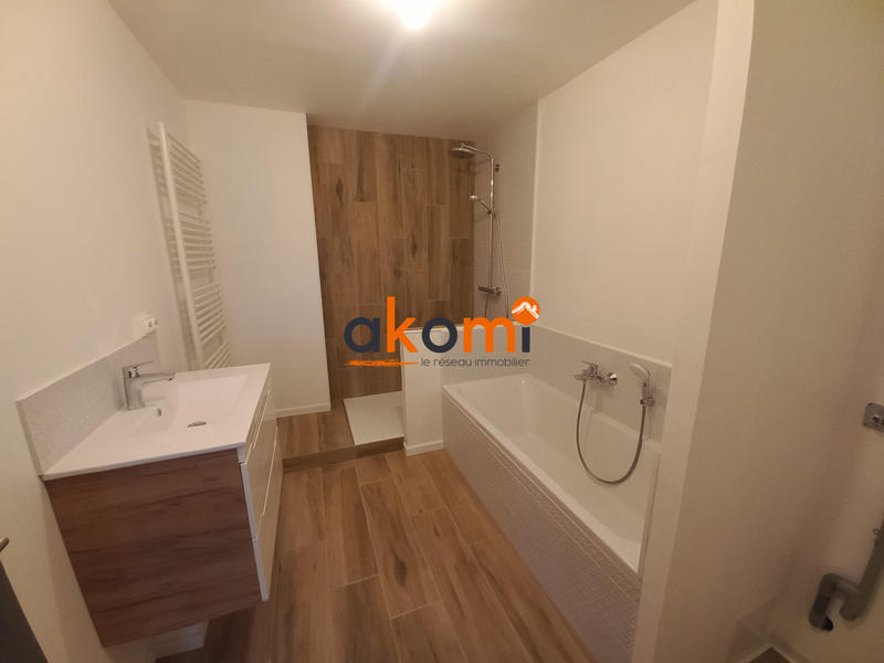 Maison - 121 m² - 7 pièces