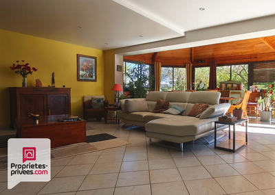 Maison - 145 m² - 6 pièces