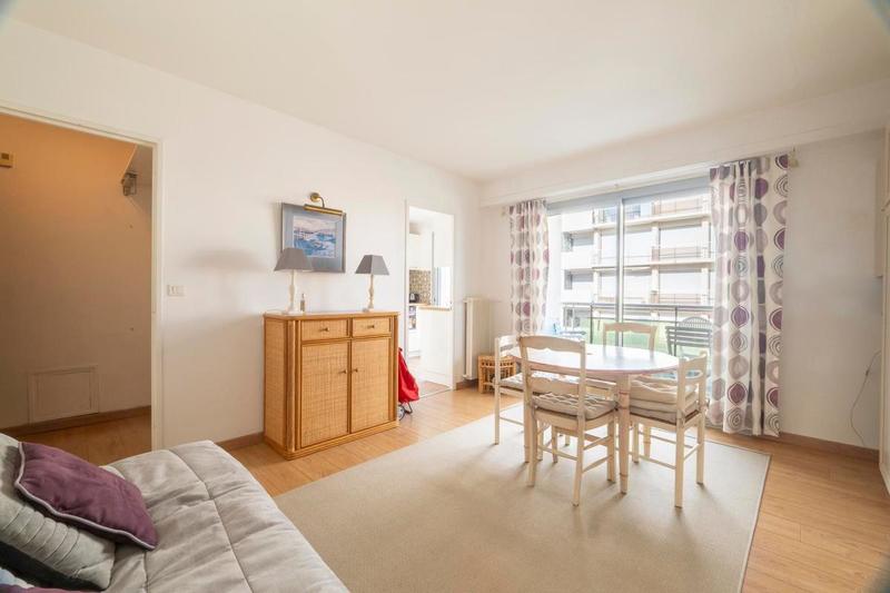 Studio - 28 m² - 2 pièces