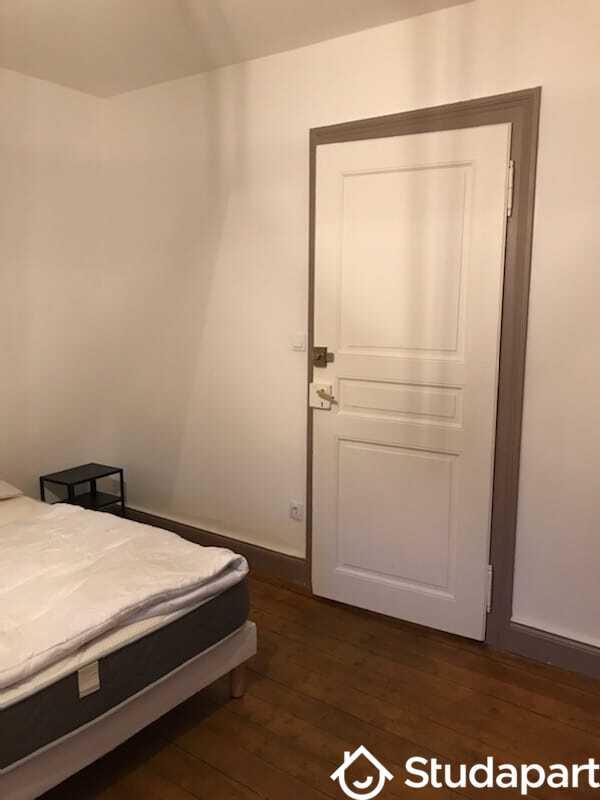 Chambre - 15 m² - 1 pièce