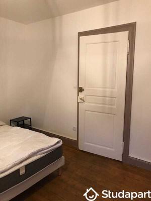 Chambre - 15 m² - 1 pièce