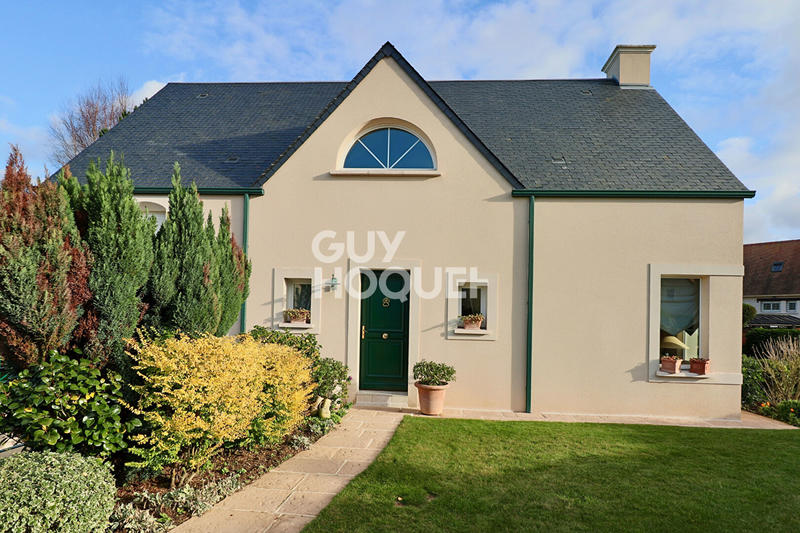 Maison - 121 m² - 6 pièces