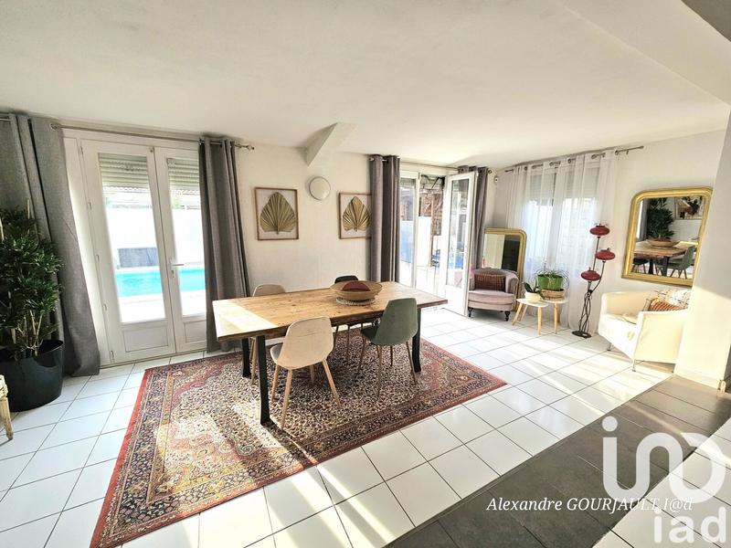 Maison - 184 m² - 8 pièces