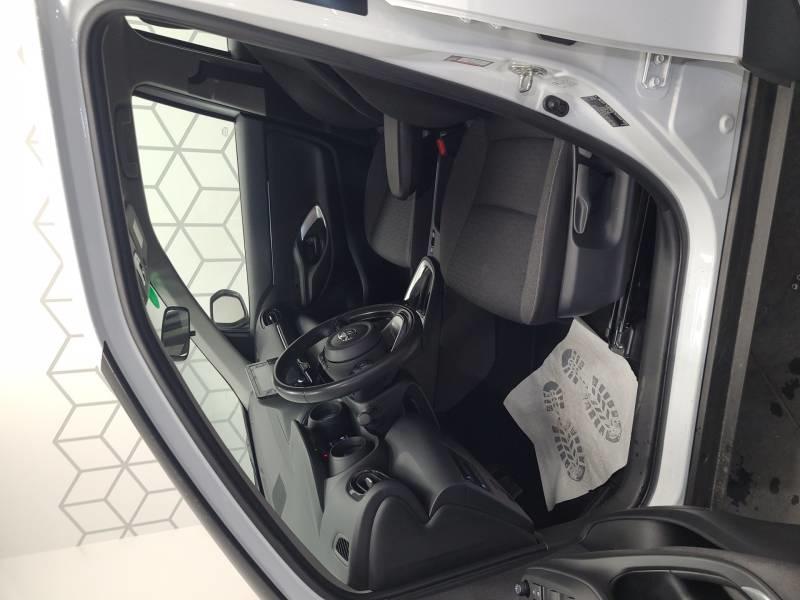 Toyota Yaris Cross Hybride 116h 2wd Dynamic Business + Programme Beyond Zero Academy