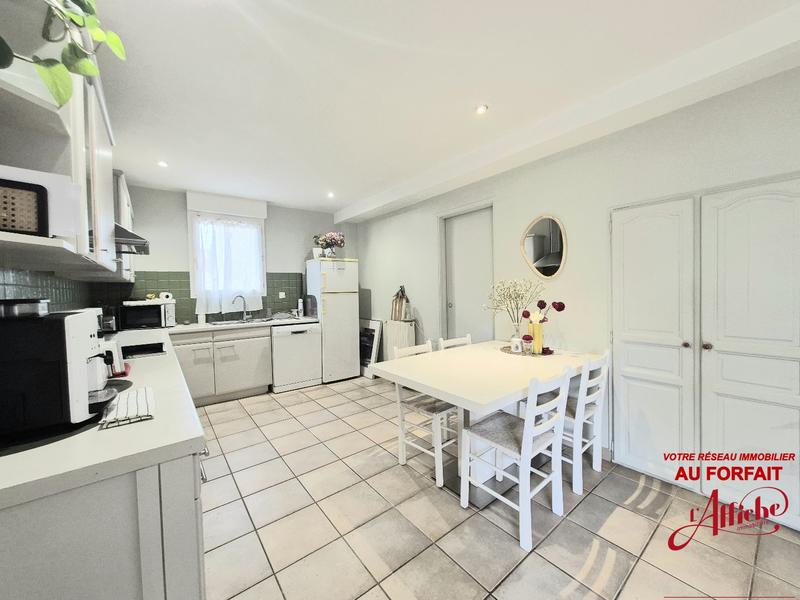 Maison - 105 m² - 5 pièces