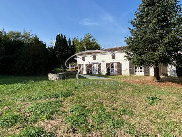 Maison ancienne - 205 m² - 6 pièces