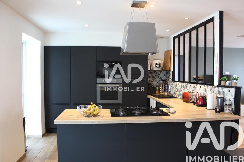 Maison - 101 m² - 6 pièces