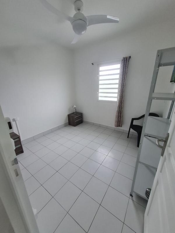 Maison - 210 m² - 7 pièces