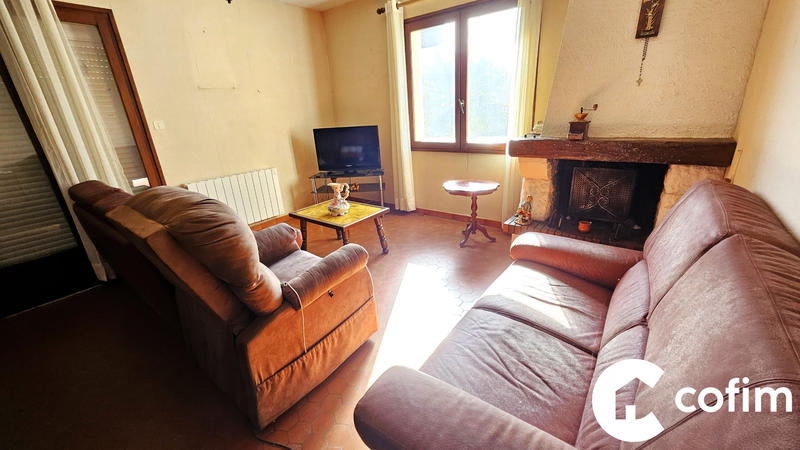 Maison - 144 m² - 6 pièces