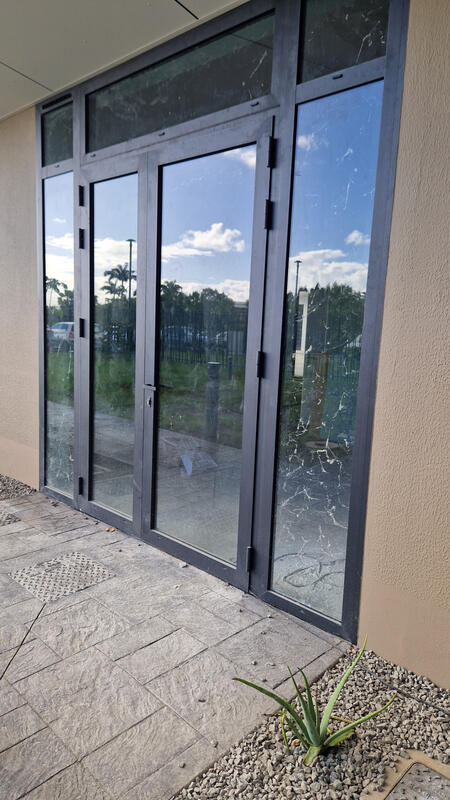 Local commercial - 80 m²