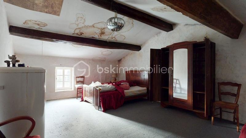 Maison en pierre - 66 m² - 3 pièces