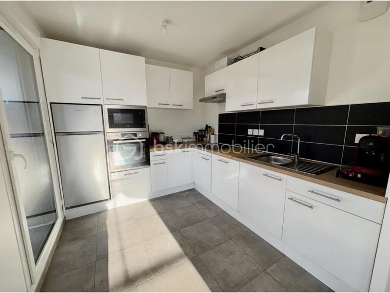 Appartement - 94 m² - 5 pièces