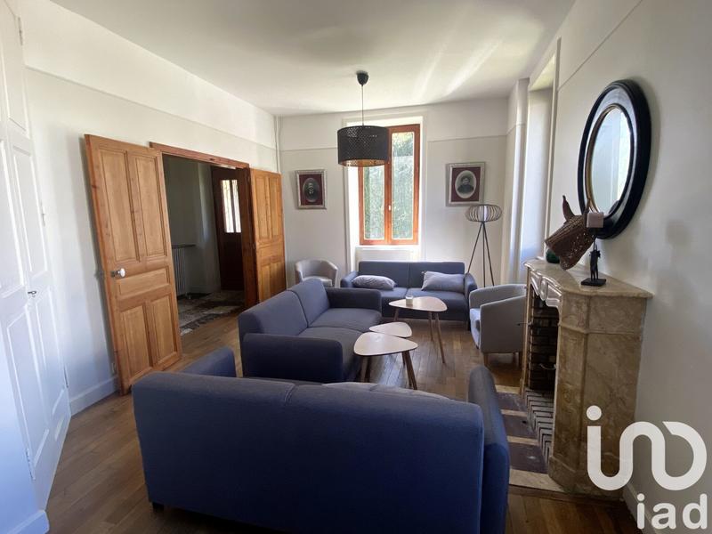 Maison - 185 m² - 8 pièces