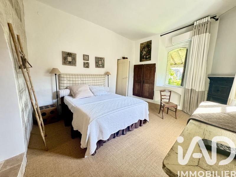 Maison de village - 255 m² - 5 pièces