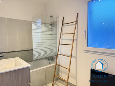 Maison - 80 m² - 4 pièces