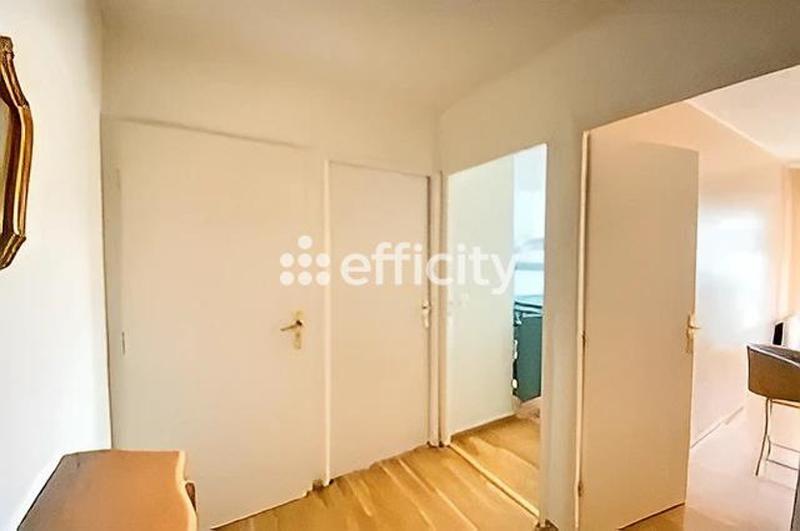Appartement - 55 m² - 3 pièces