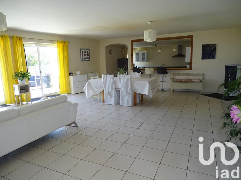 Maison - 152 m² - 5 pièces