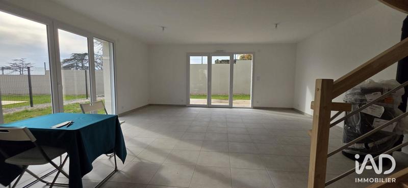 Maison - 95 m² - 4 pièces