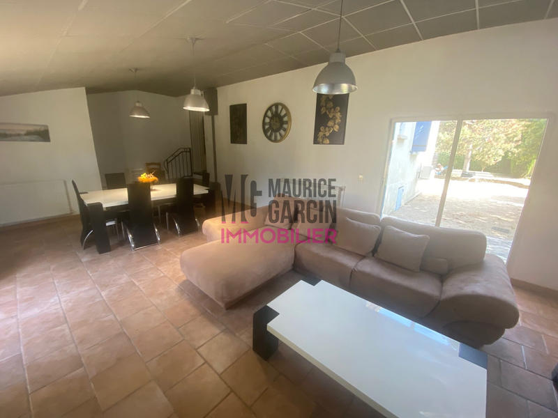 Maison - 135 m² - 6 pièces