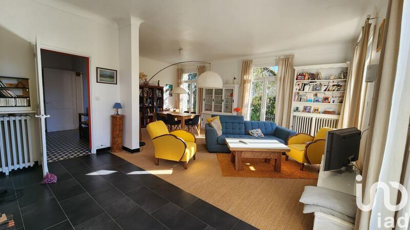 Maison - 200 m² - 7 pièces