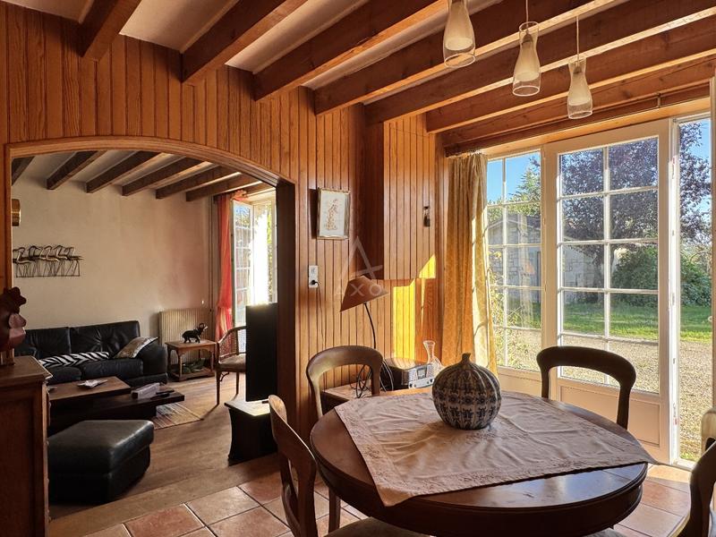 Maison - 190 m² - 8 pièces