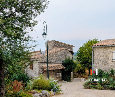 Maison - 87 m² - 5 pièces