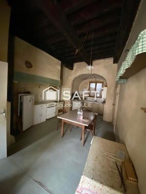 Maison - 104 m² - 4 pièces