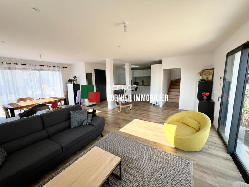 Pavillon - 118 m² - 6 pièces