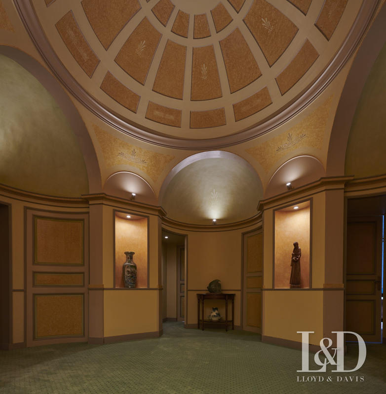 Maison - 460 m² - 10 pièces