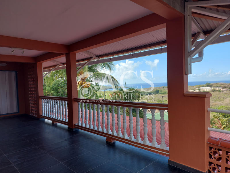 Appartement - 86 m² - 3 pièces