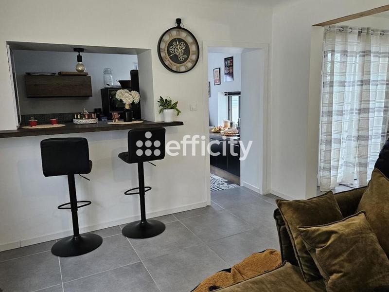 Maison - 77 m² - 3 pièces