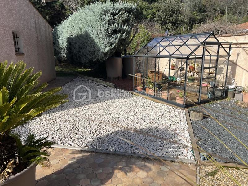 Villa - 100 m² - 4 pièces